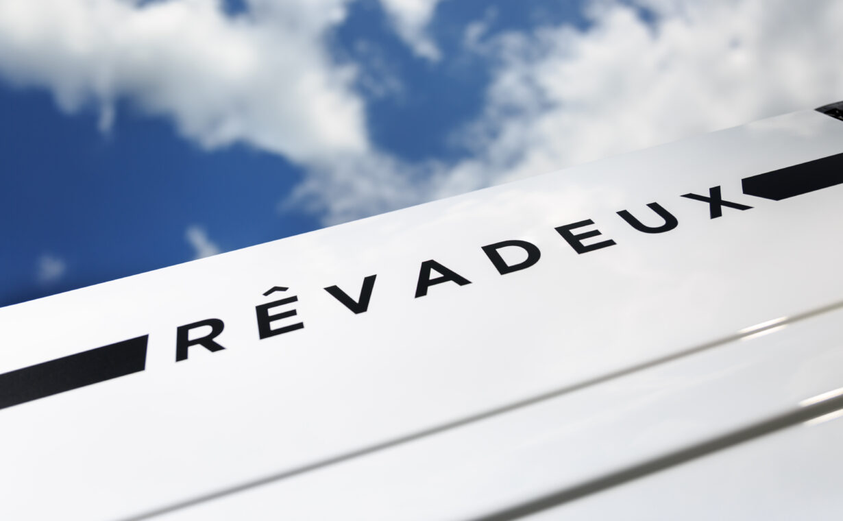 RÊVADEUX